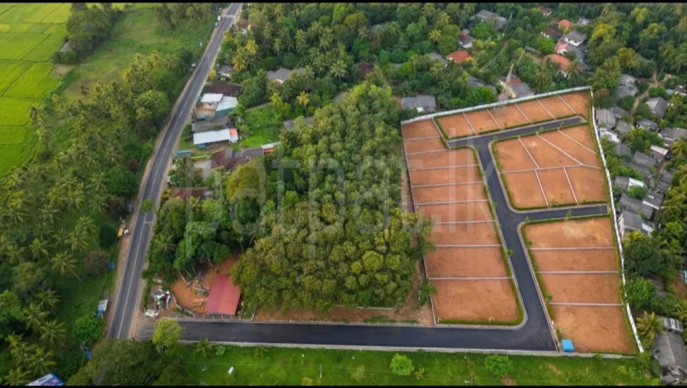 Residential Land for Sale in Kaluaggala