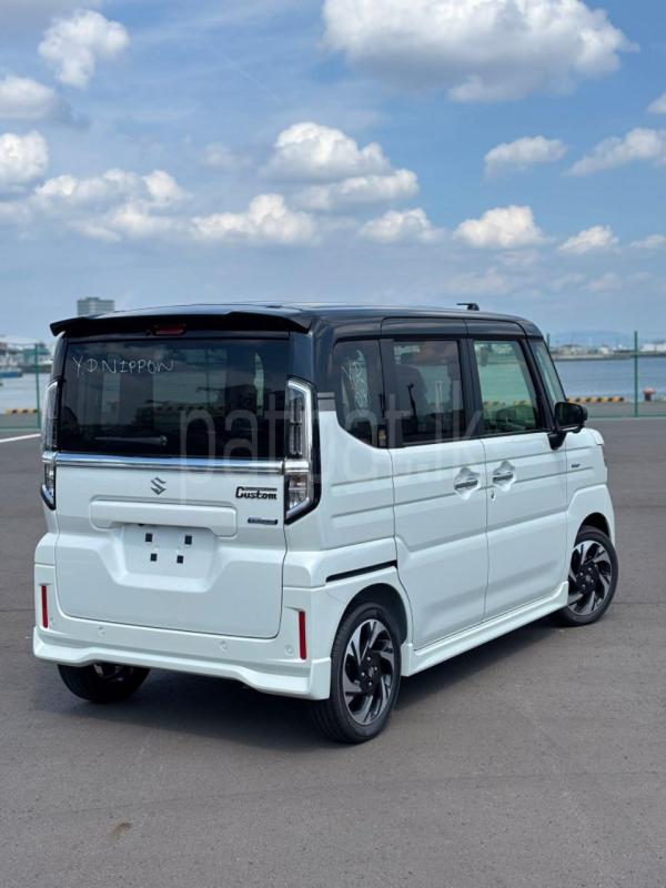 Advertisement image 3