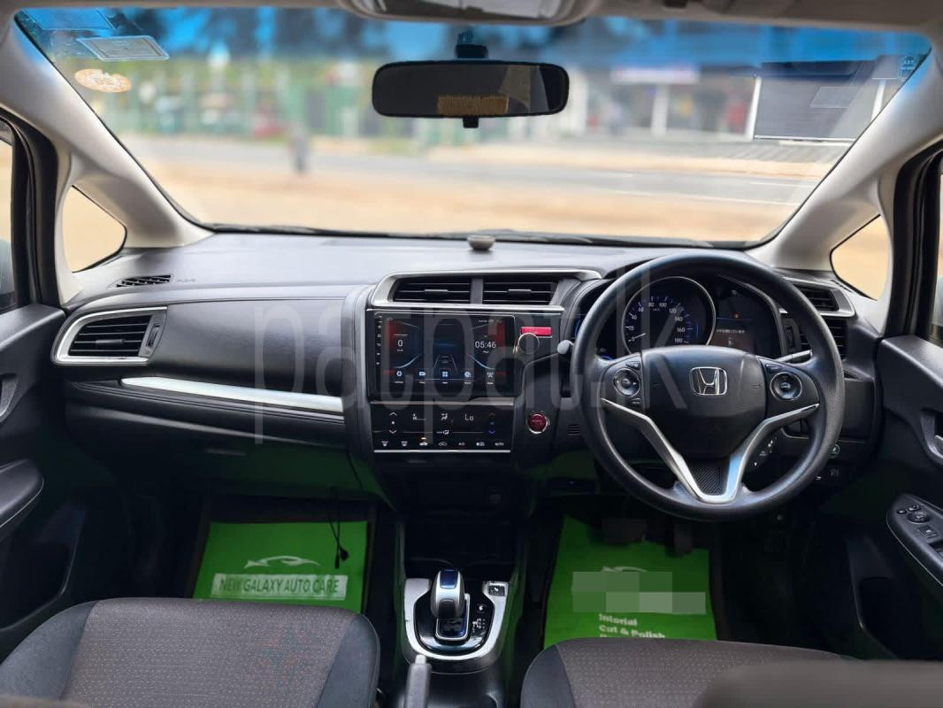 Honda Fit 2014 - பயன்படுத்தப்பட்டது கார் sale in Sri Lanka - patpat.lk
