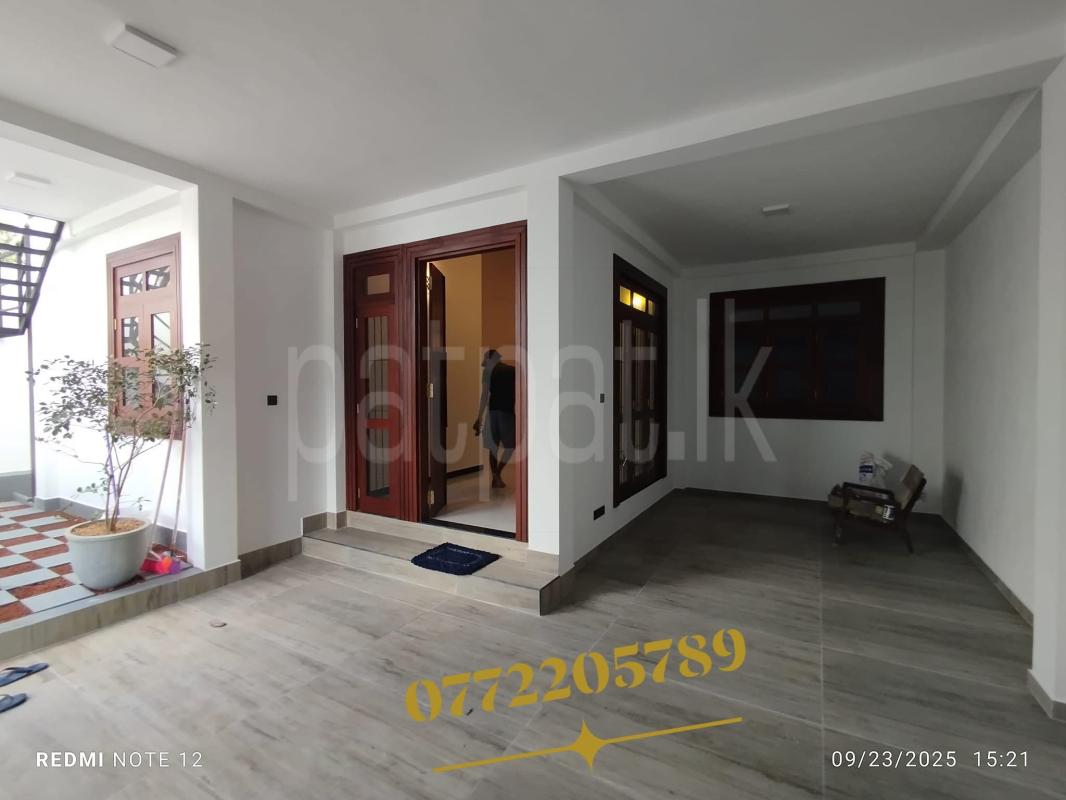 premium-listing-image