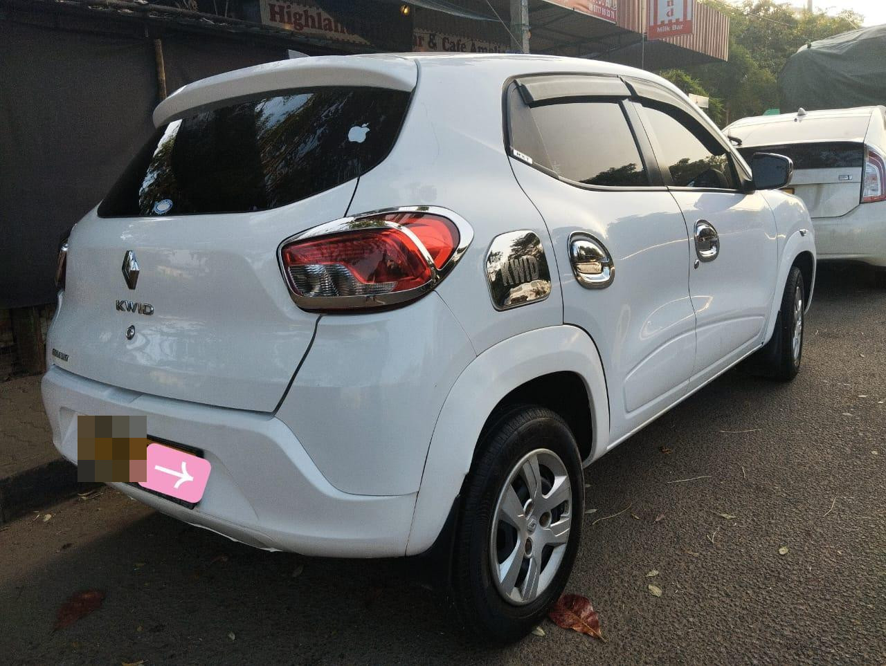 Advertisement image 6