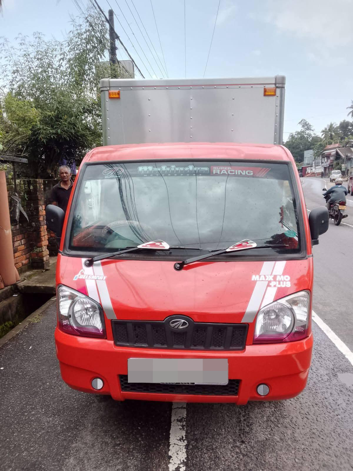 Mahindra Maxximo 2012 - பயன்படுத்தப்பட்டது டிரக் sale in Sri Lanka - patpat.lk