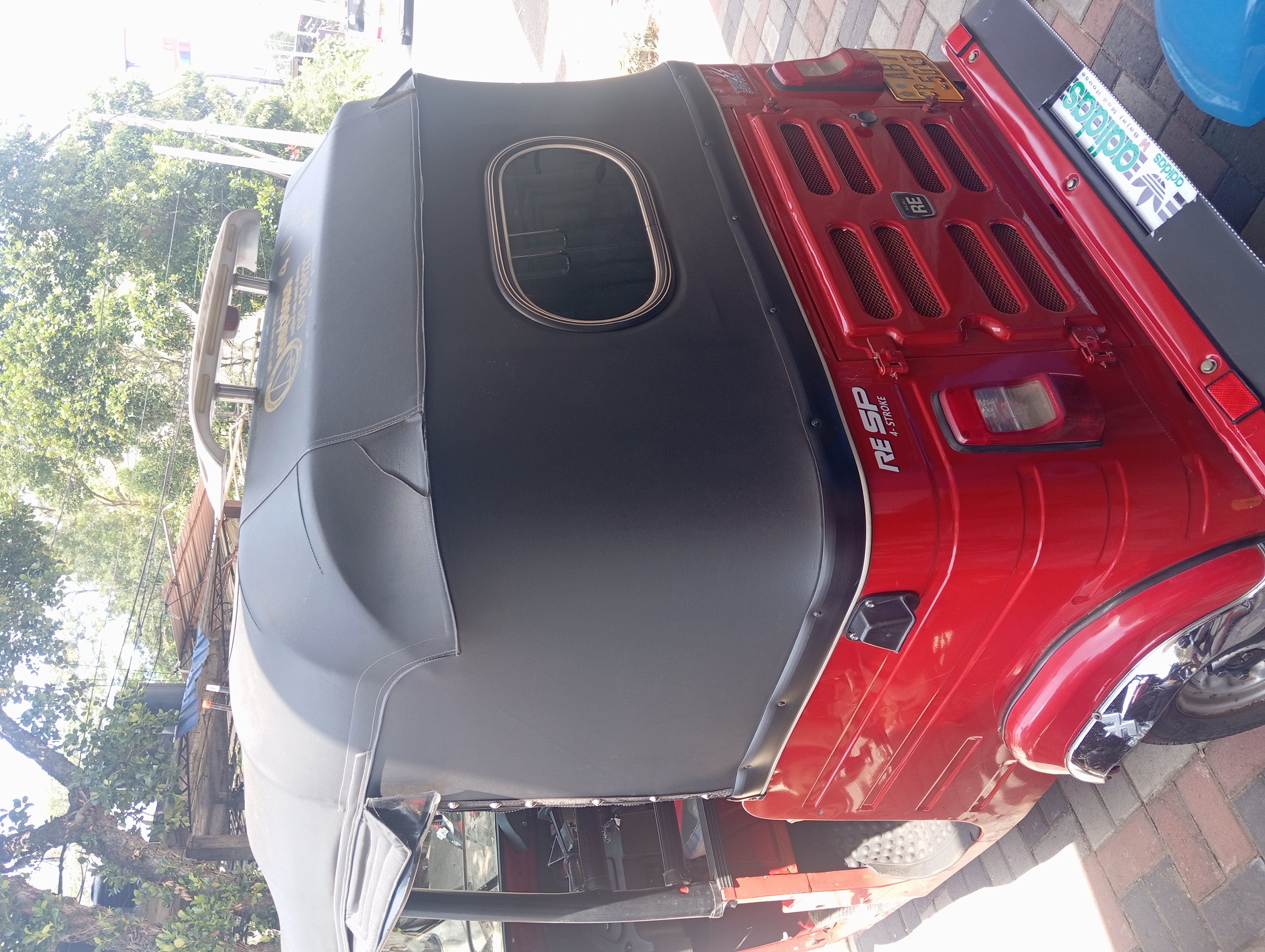 Bajaj 4 stroke 2017 - பயன்படுத்தப்பட்டது முச்சக்கர வண்டி sale in Sri Lanka - patpat.lk