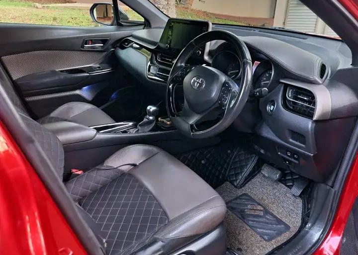 Toyota CHR 2019 - Used SUV sale in Sri Lanka - patpat.lk