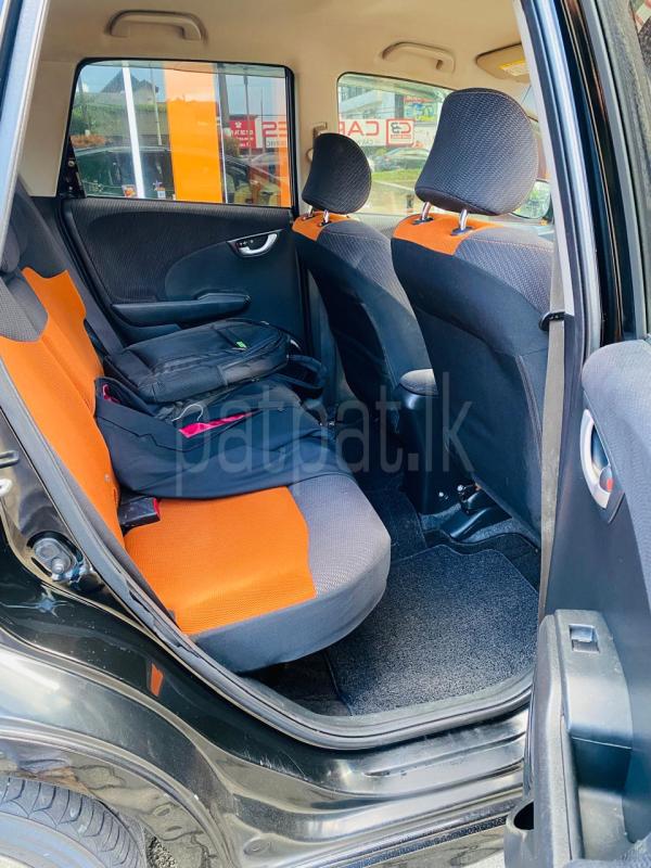 Honda Fit 2012 - பயன்படுத்தப்பட்டது கார் sale in Sri Lanka - patpat.lk