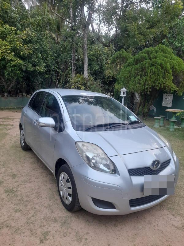 Toyota Vitz 2005 - பயன்படுத்தப்பட்டது கார் sale in Sri Lanka - patpat.lk