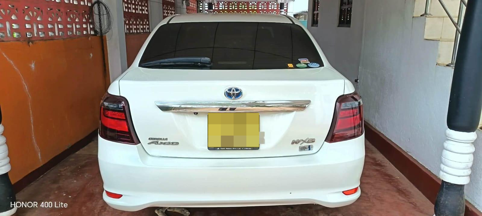 Toyota Axio 2017 - භාවිතා කරන ලද කාර් sale in Sri Lanka - patpat.lk