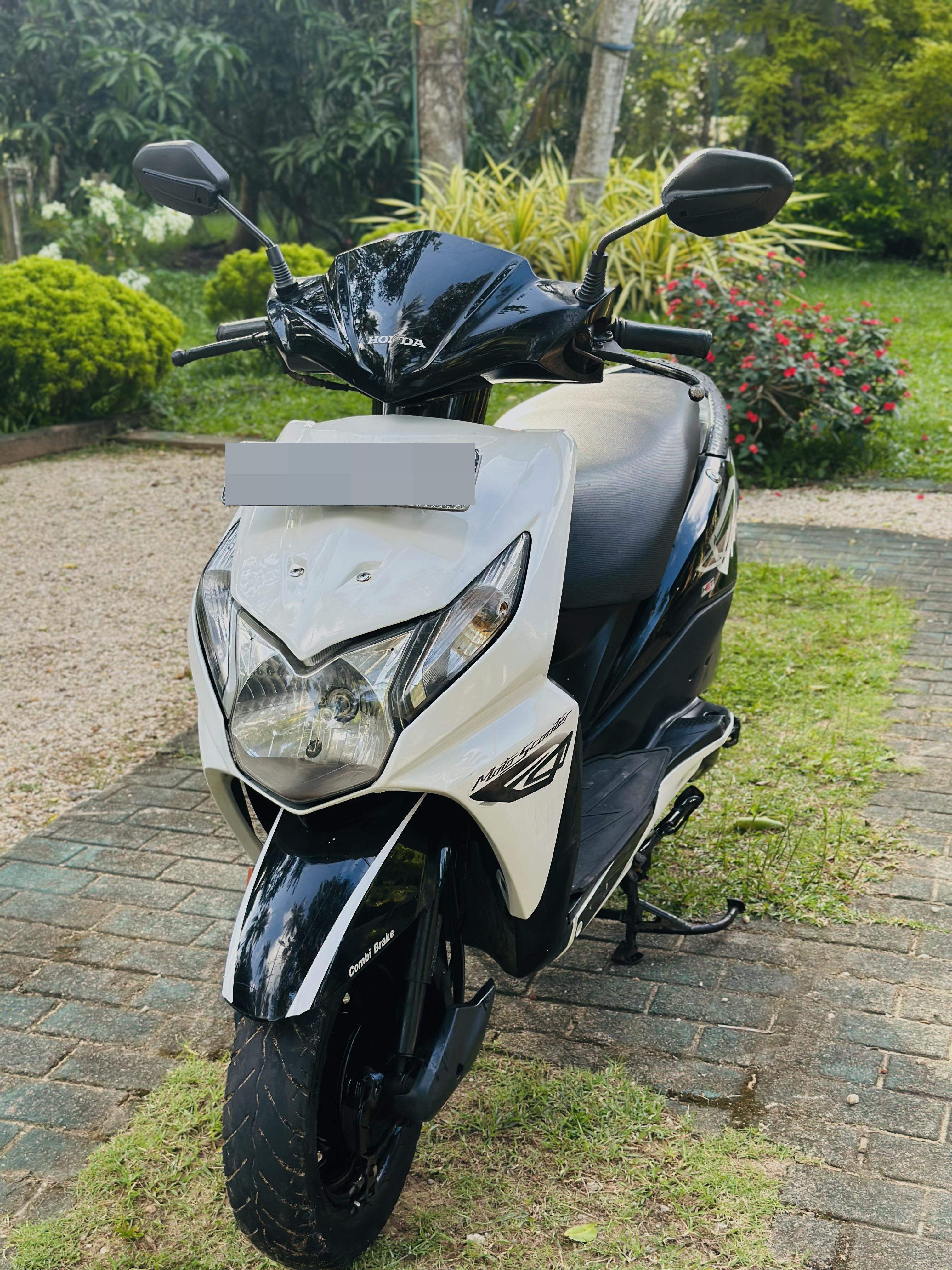 Honda Dio 2016 - பயன்படுத்தப்பட்டது பைக் sale in Sri Lanka - patpat.lk