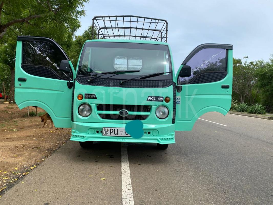 Advertisement image 3