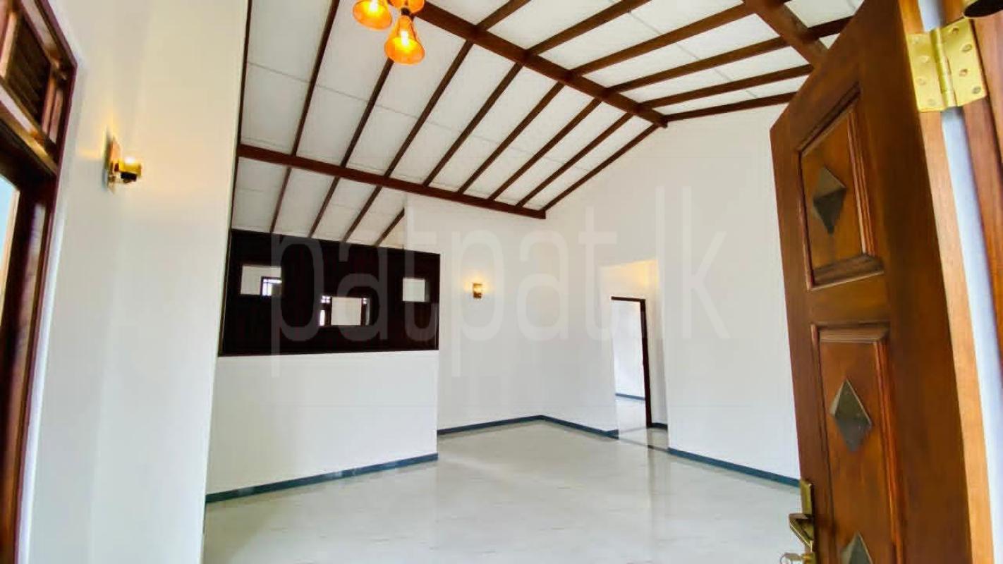 House for Sale in Meegoda