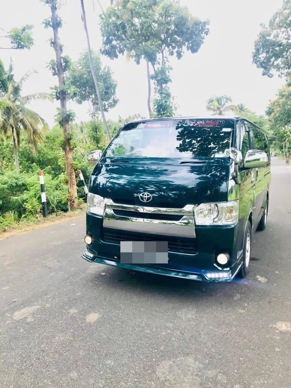 Toyota Hiace 2007 ads-image-1