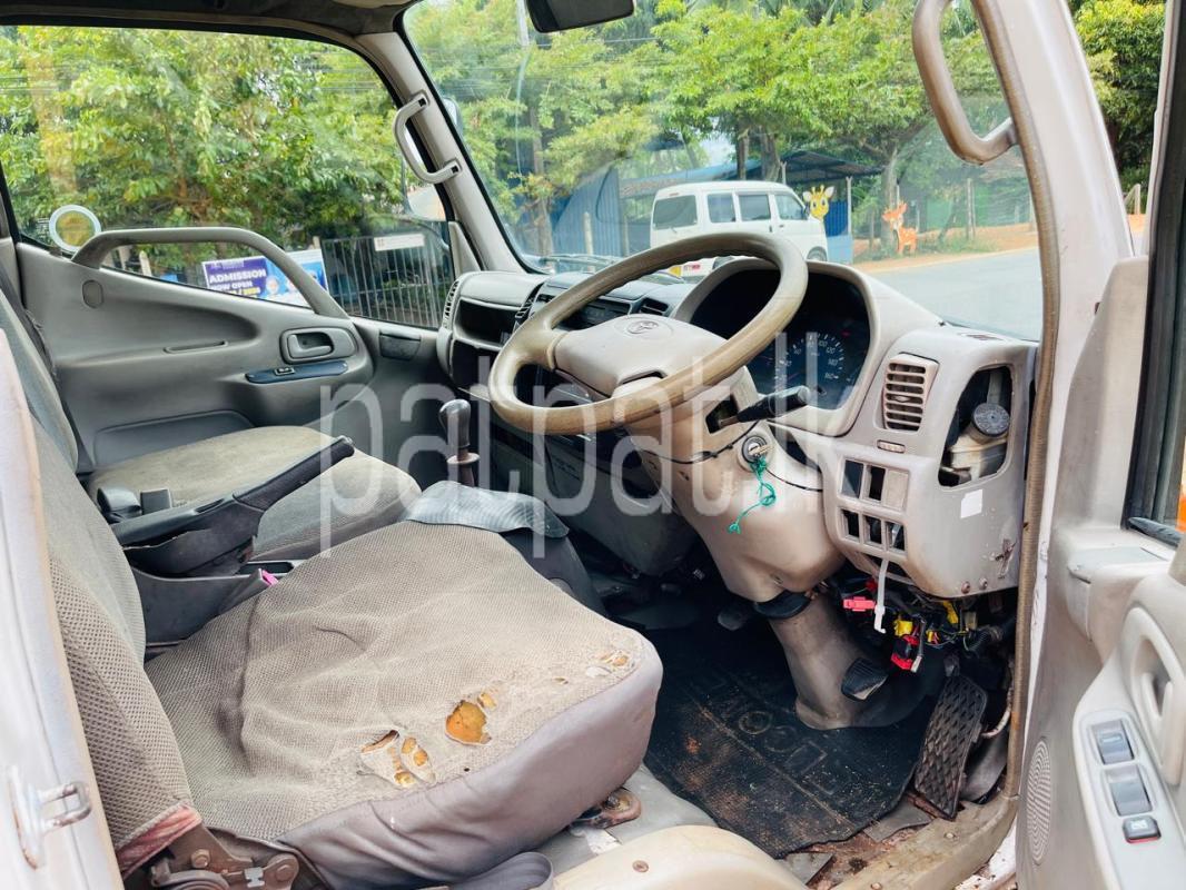 Advertisement image 5