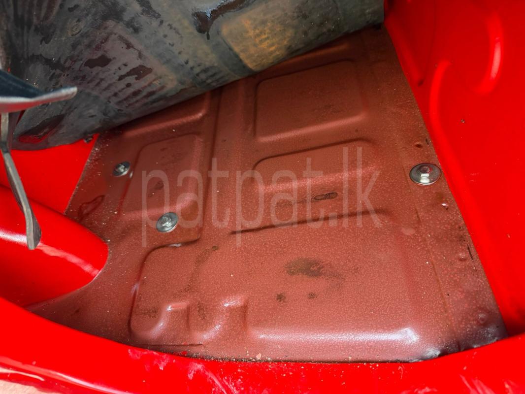 Bajaj Three Wheel 2016 - பயன்படுத்தப்பட்டது முச்சக்கர வண்டி sale in Sri Lanka - patpat.lk
