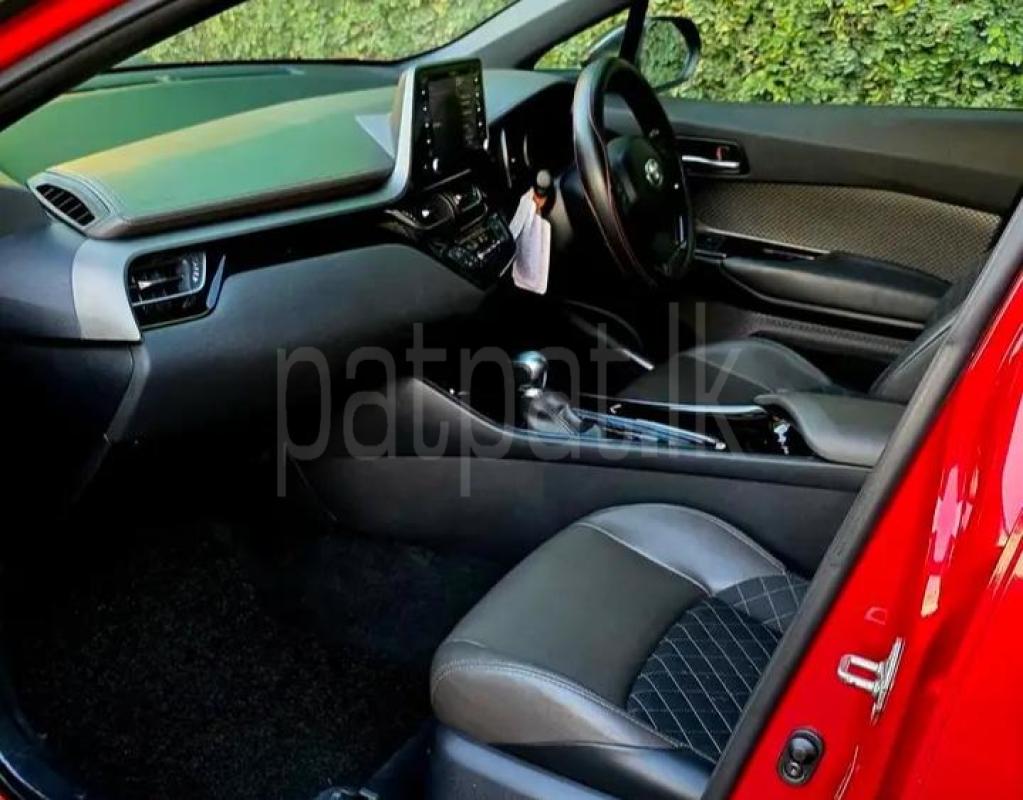 Toyota CHR 2020 - பயன்படுத்தப்பட்டது SUV sale in Sri Lanka - patpat.lk