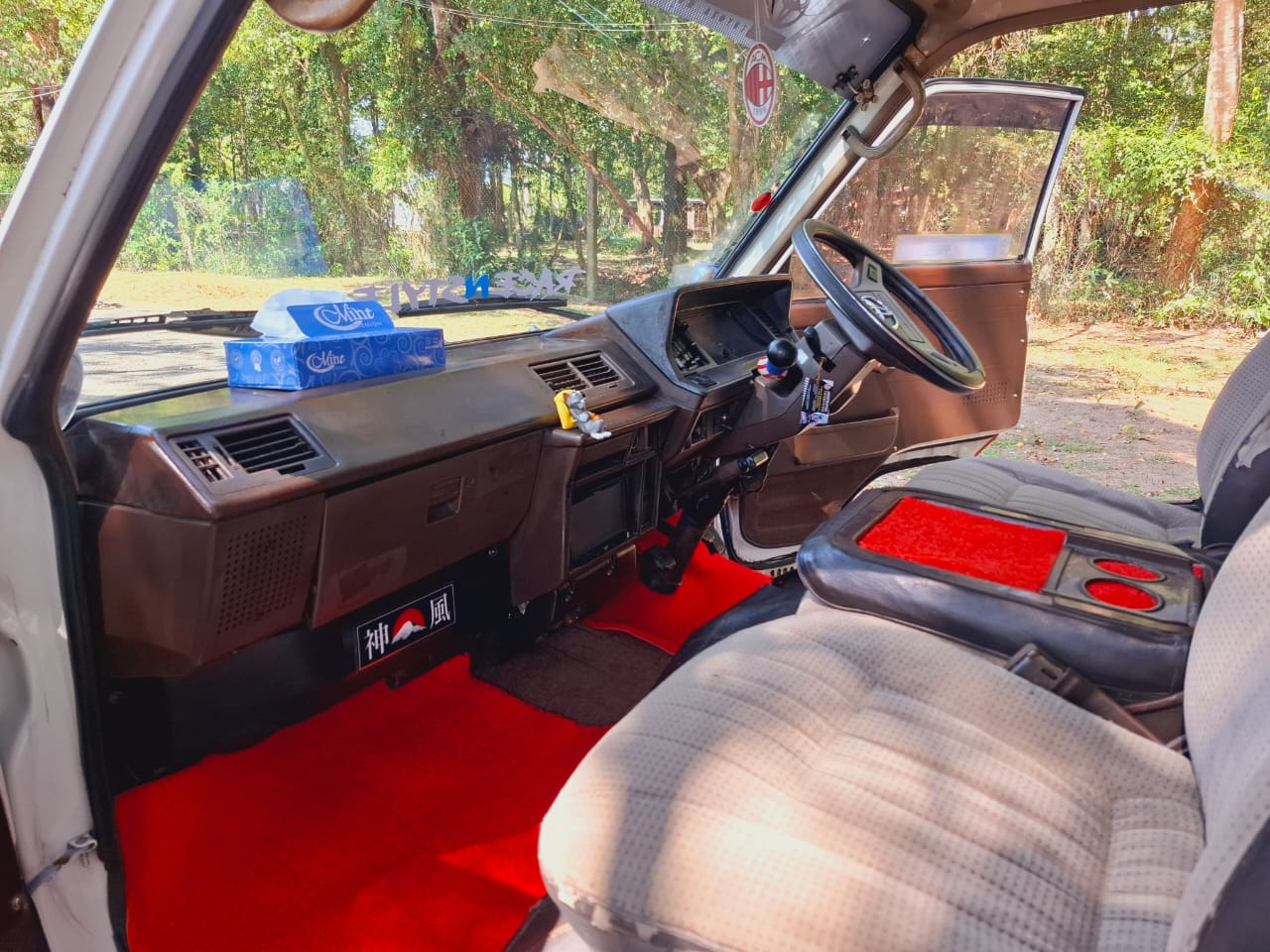 Toyota Hiace 1989 - Reconditioned Van sale in Sri Lanka - patpat.lk