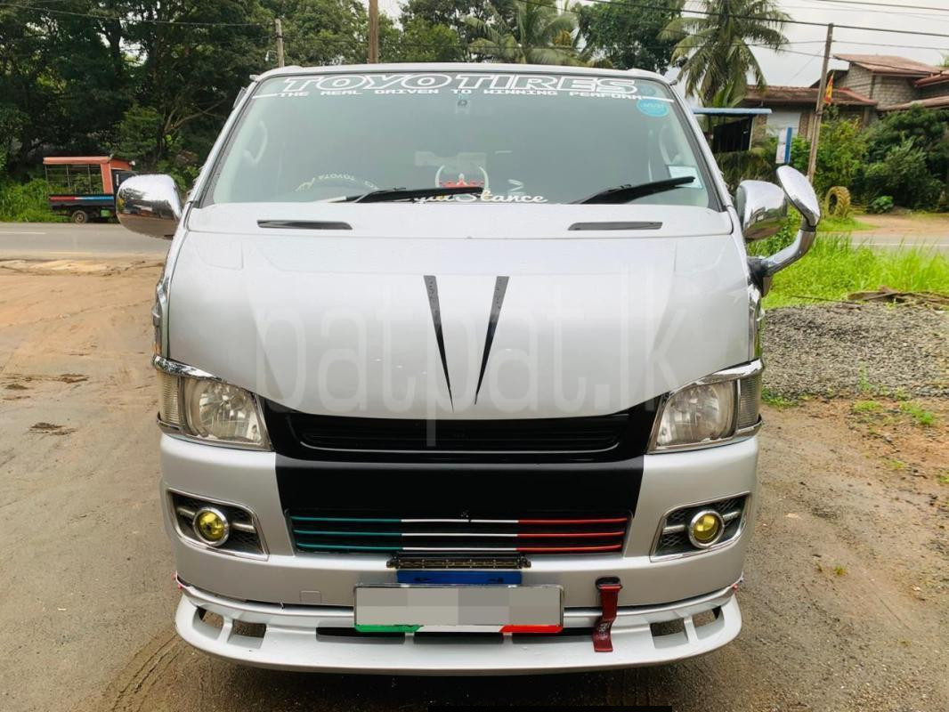 Toyota Hiace 2007 - பயன்படுத்தப்பட்டது வேன் sale in Sri Lanka - patpat.lk