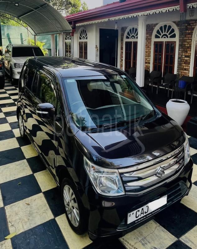 Suzuki Wagon R 2015 - பயன்படுத்தப்பட்டது கார் sale in Sri Lanka - patpat.lk