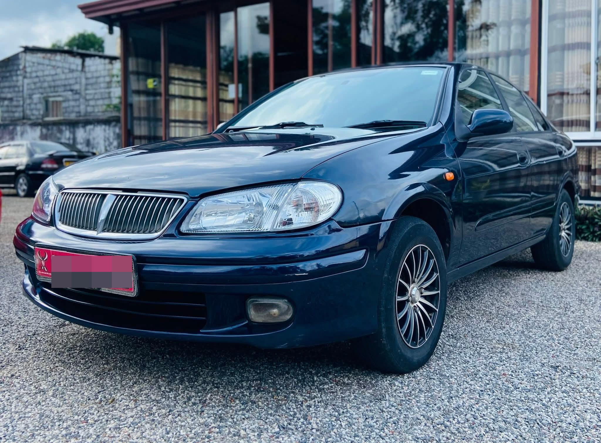 Nissan Sunny 2004 - பயன்படுத்தப்பட்டது கார் sale in Sri Lanka - patpat.lk