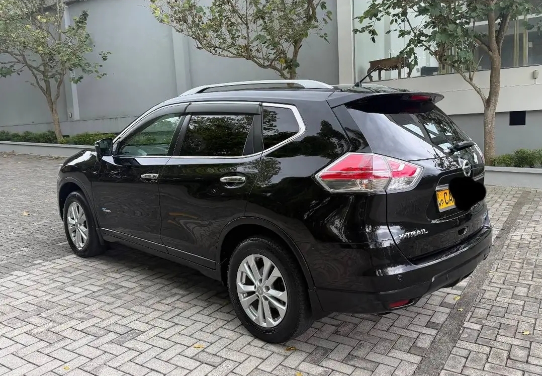 Nissan X Trail 2016 - Used SUV sale in Sri Lanka - patpat.lk