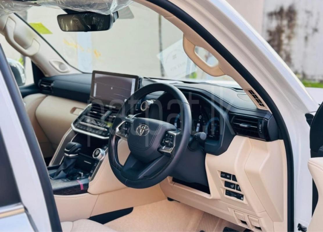 Advertisement image 5