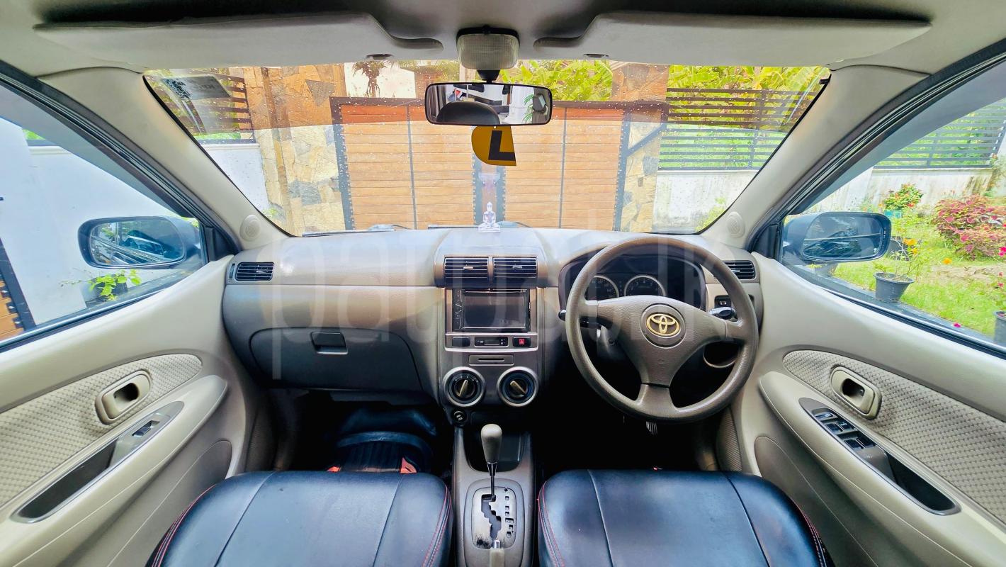 Toyota Avanza 2011 - பயன்படுத்தப்பட்டது கார் sale in Sri Lanka - patpat.lk