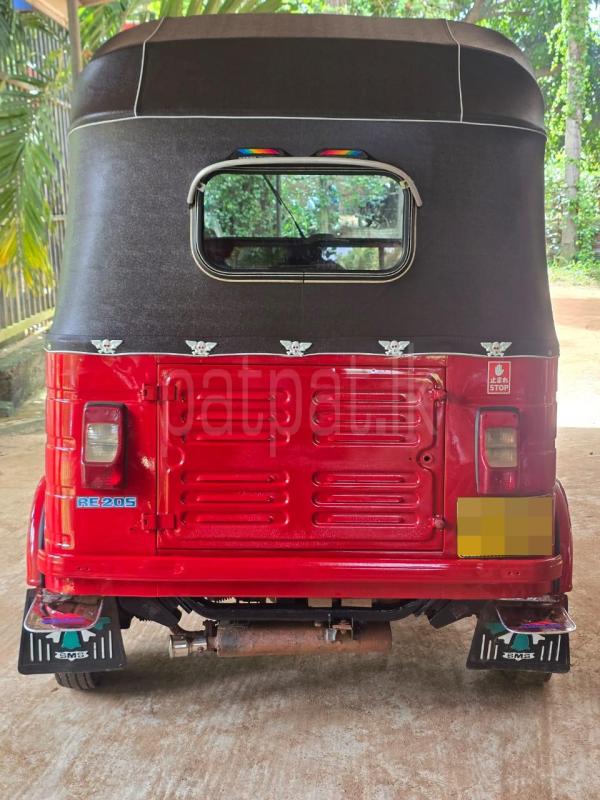 Bajaj Three Wheel 2012 - பயன்படுத்தப்பட்டது முச்சக்கர வண்டி sale in Sri Lanka - patpat.lk