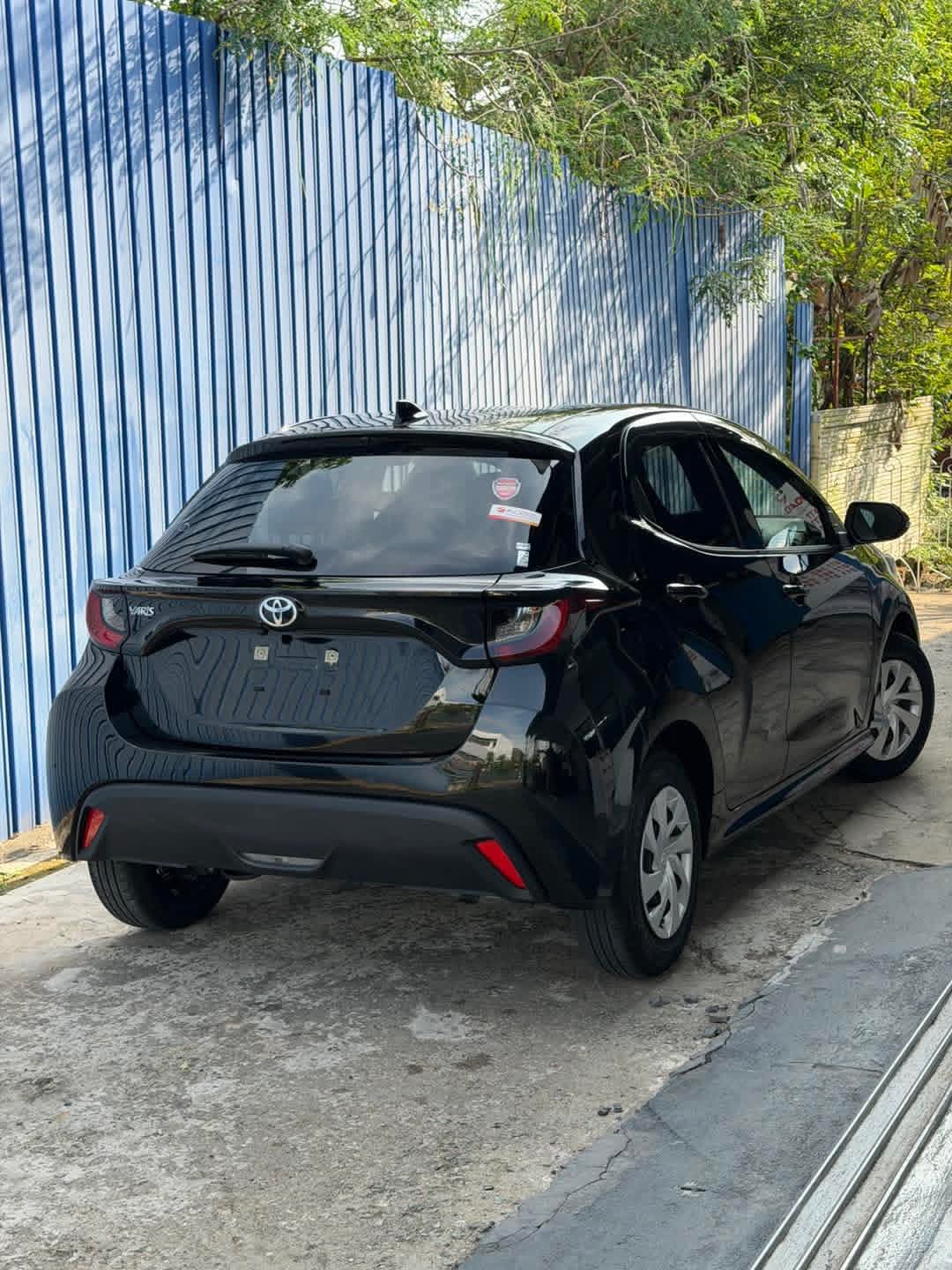 Toyota Yaris 2024 - சான்றளிக்கப்பட்டது கார் sale in Sri Lanka - patpat.lk