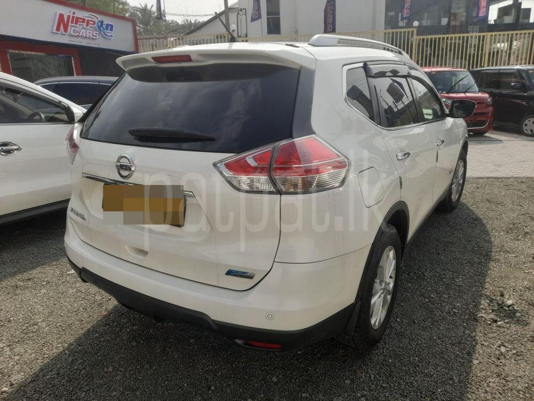 Advertisement image 4