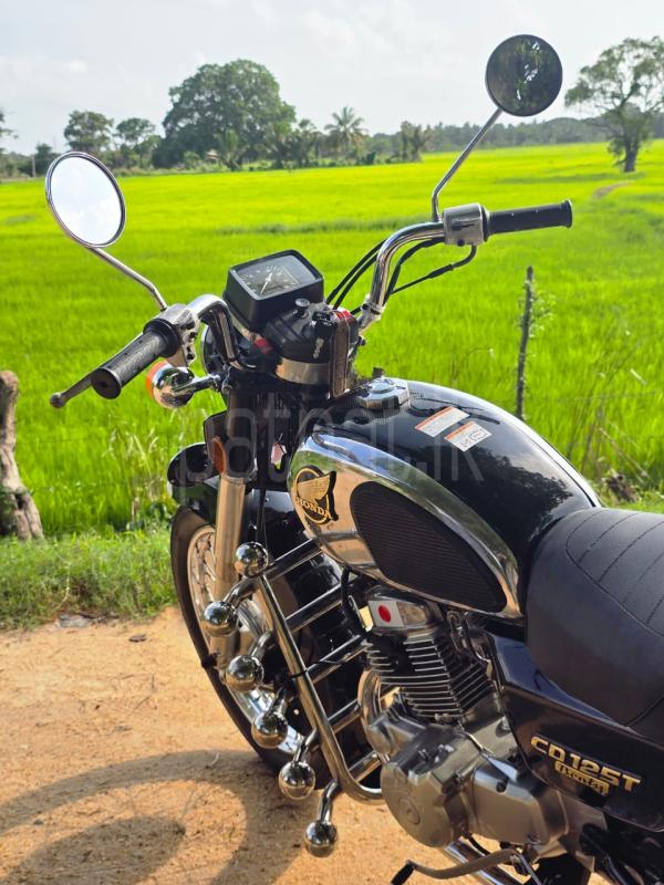 Honda CD125 1995 - பயன்படுத்தப்பட்டது பைக் sale in Sri Lanka - patpat.lk