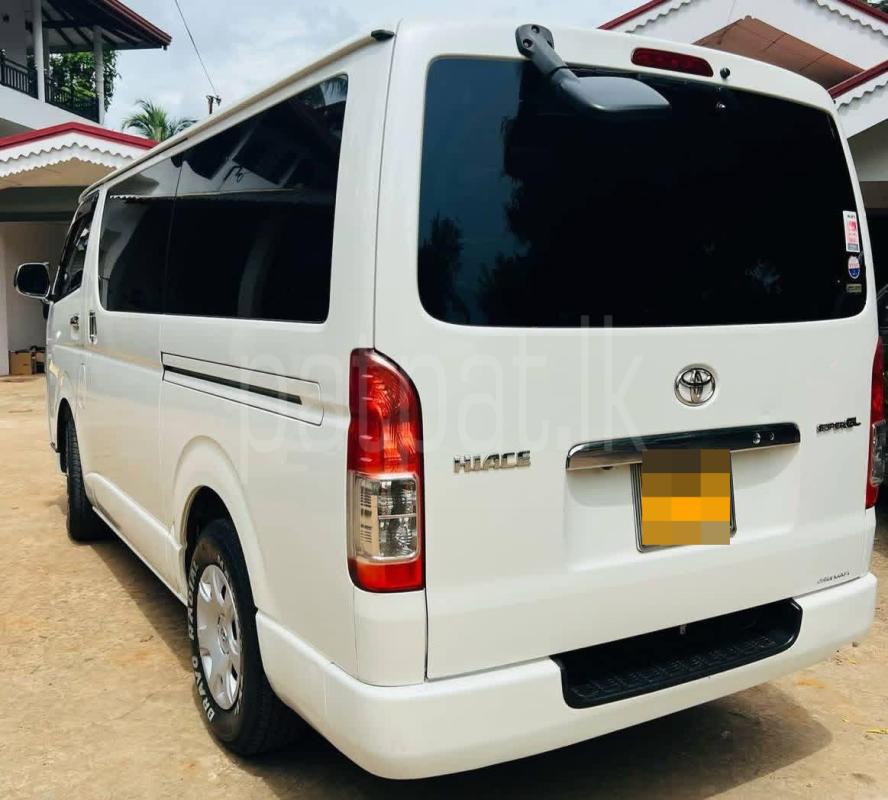 Advertisement image 3