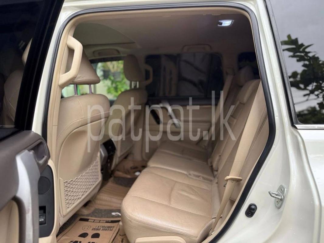 Advertisement image 6