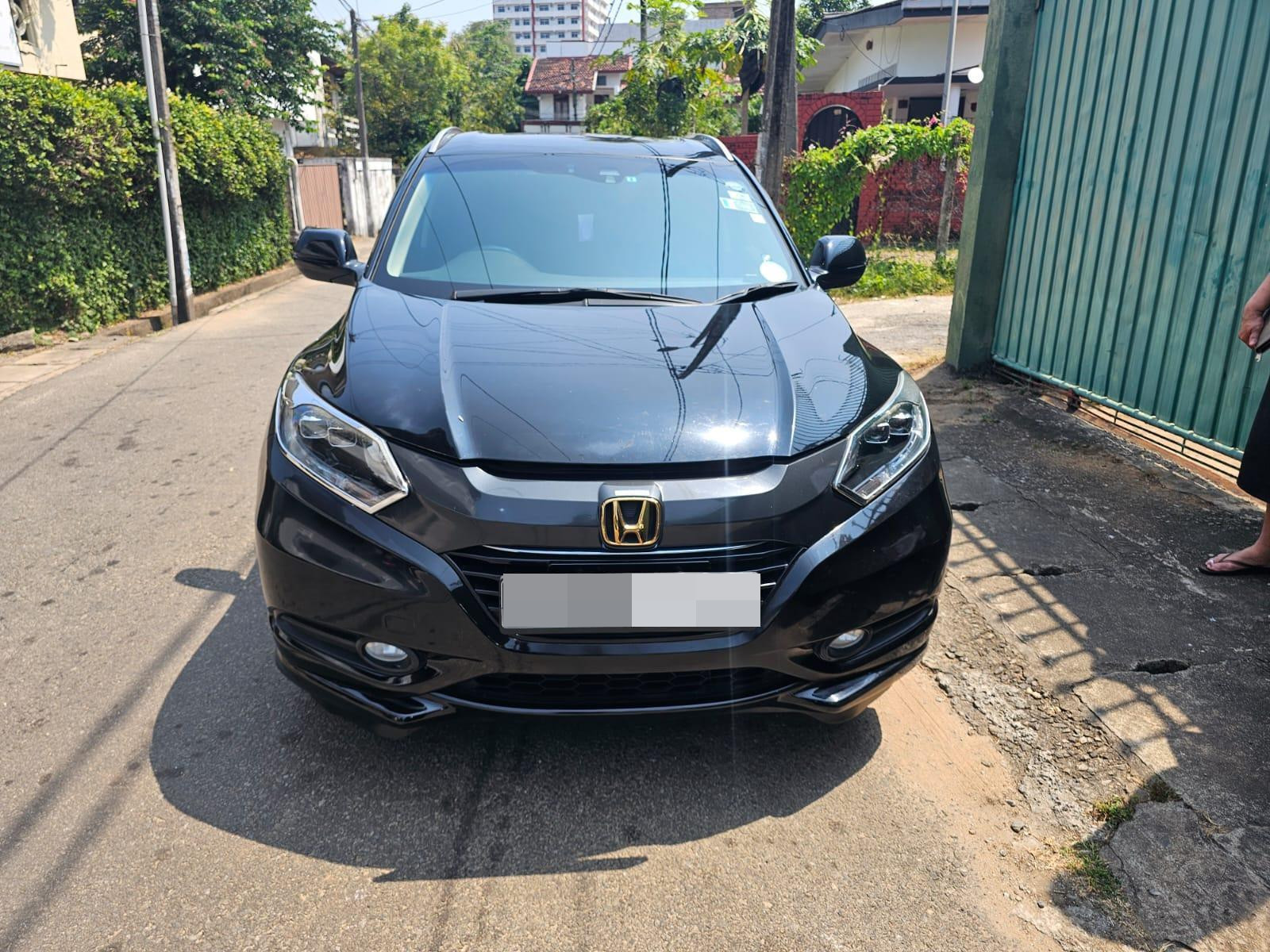 Honda Vezel 2014 ads-image-1