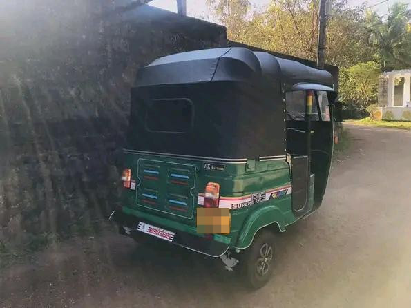 Bajaj Three Wheel 2007 - භාවිතා කරන ලද ත්‍රිරෝද රථය sale in Sri Lanka - patpat.lk