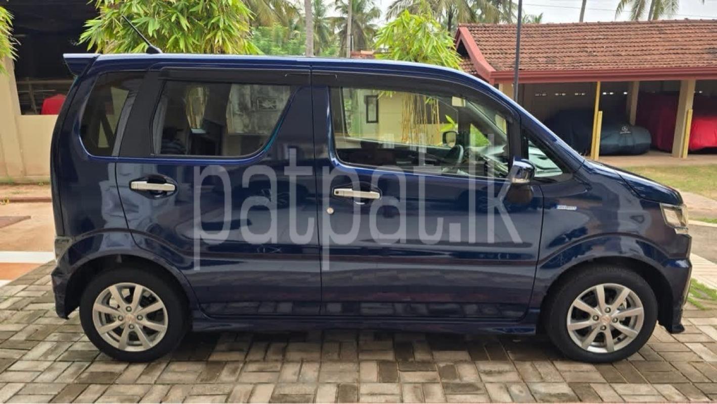 Advertisement image 6