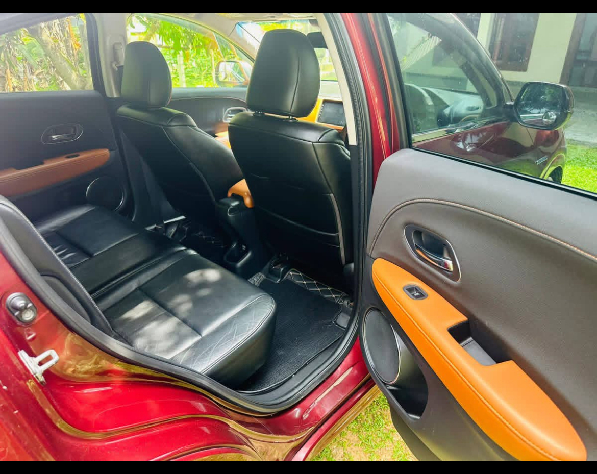 Honda Vezel 2015 - பயன்படுத்தப்பட்டது SUV sale in Sri Lanka - patpat.lk