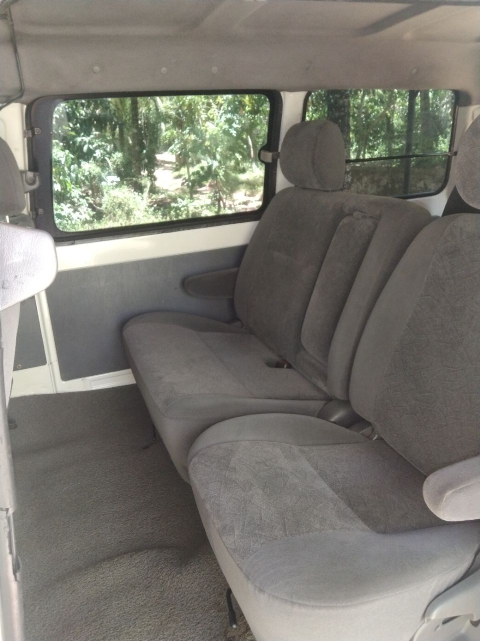 Toyota Noah 2000 - Used Van sale in Sri Lanka - patpat.lk