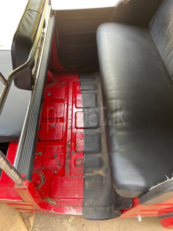 Bajaj Three Wheel 2010 - Used Three wheeler sale in Sri Lanka - patpat.lk