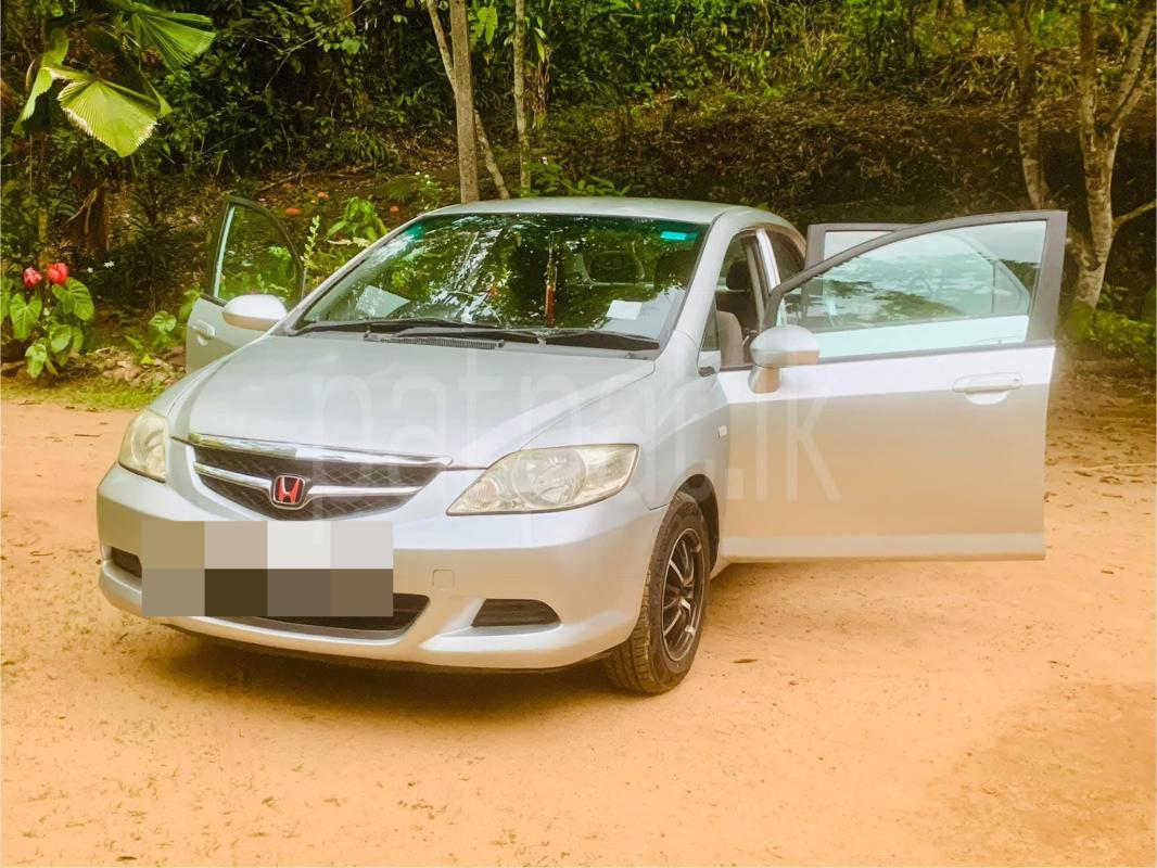 Honda Fit 2006 - Used Car sale in Sri Lanka - patpat.lk