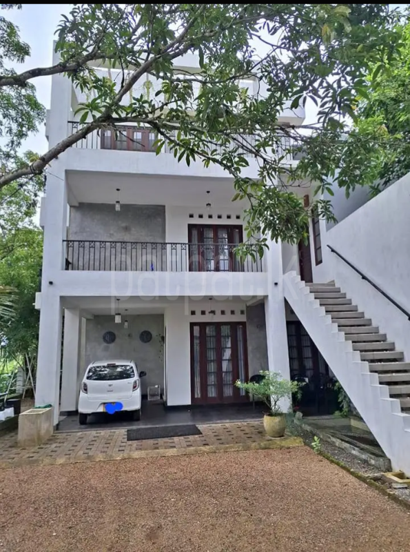 House for Sale in Meegoda