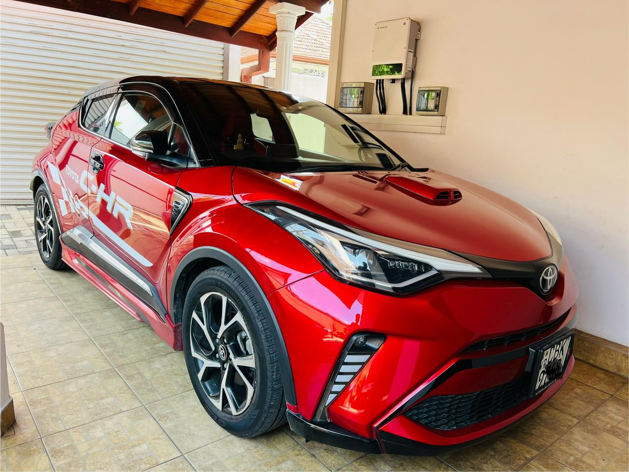 Toyota CHR 2020 - Used SUV sale in Sri Lanka - patpat.lk