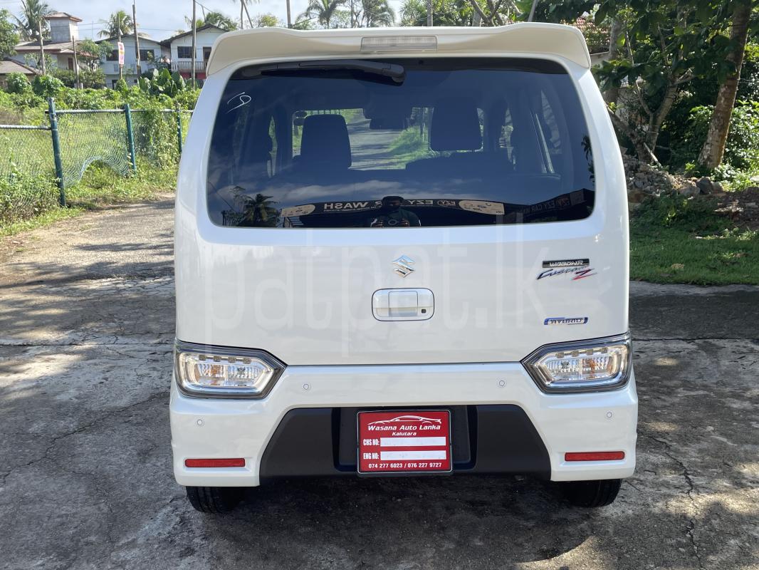 Advertisement image 3