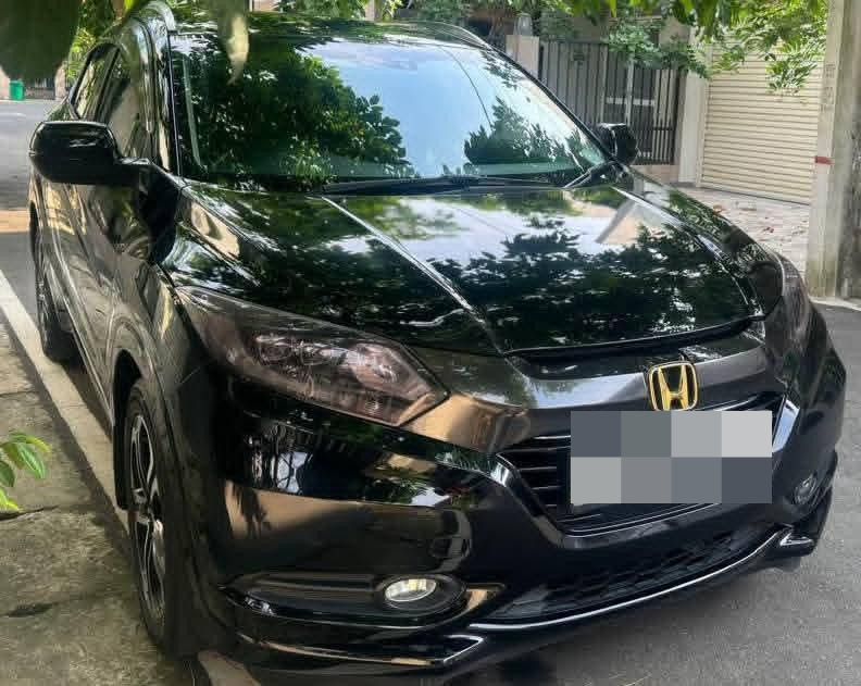 Honda Vezel 2014 - பயன்படுத்தப்பட்டது SUV sale in Sri Lanka - patpat.lk