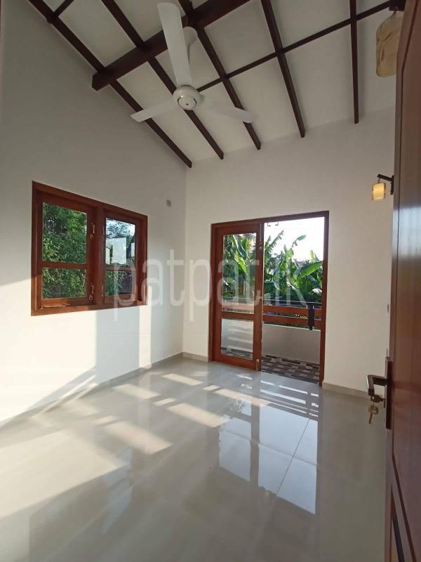 House for Sale in Piliyandala