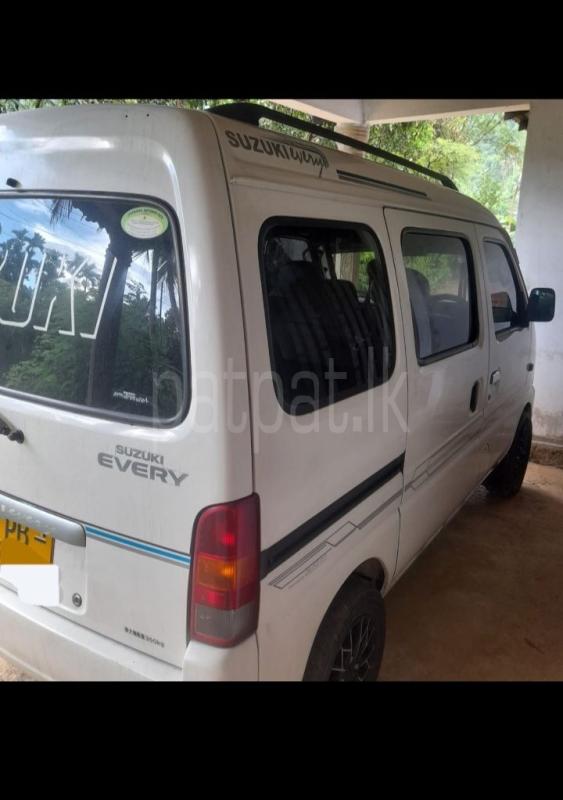 Advertisement image 6