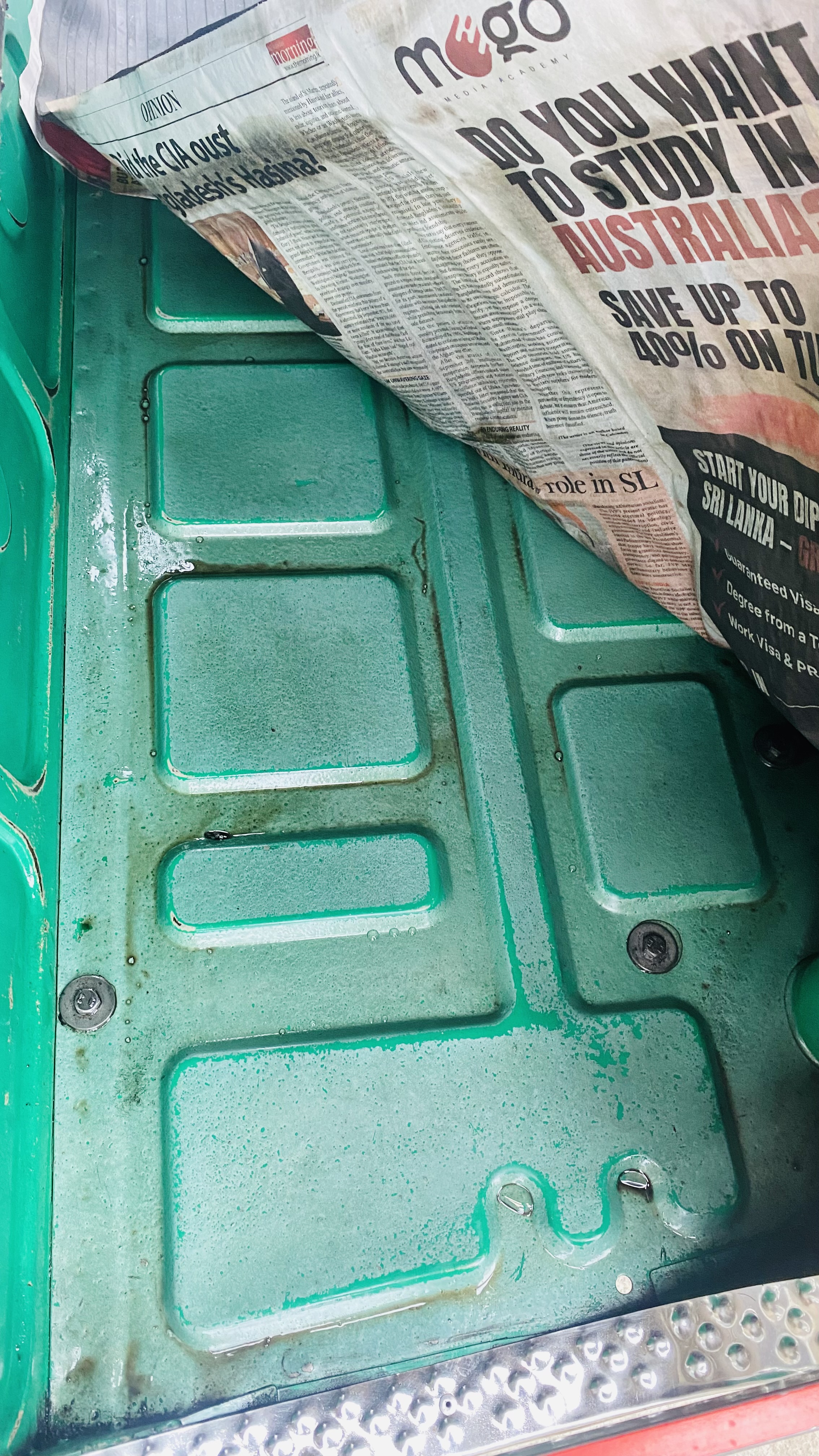 Bajaj Three Wheel 2015 - Used Three wheeler sale in Sri Lanka - patpat.lk