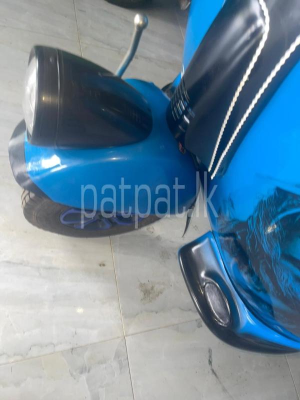 Advertisement image 6