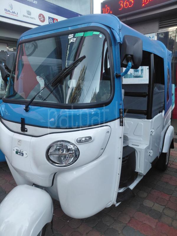 Advertisement image 5