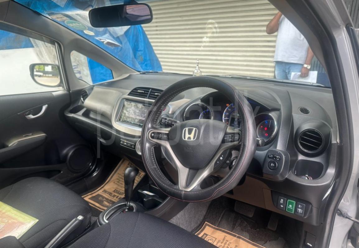 Advertisement image 4