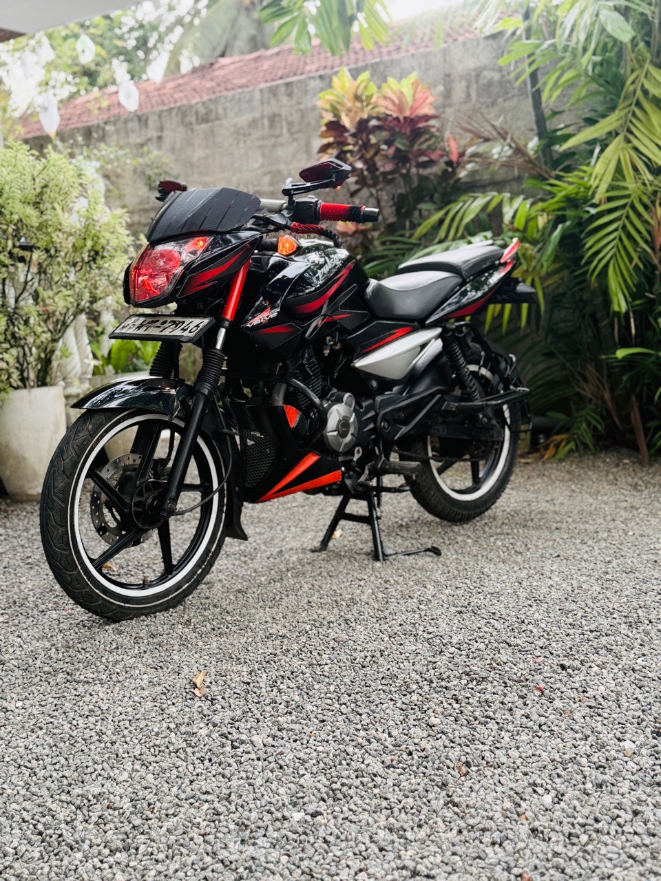 Bajaj Pulsar 2011 - Used Bike sale in Sri Lanka - patpat.lk