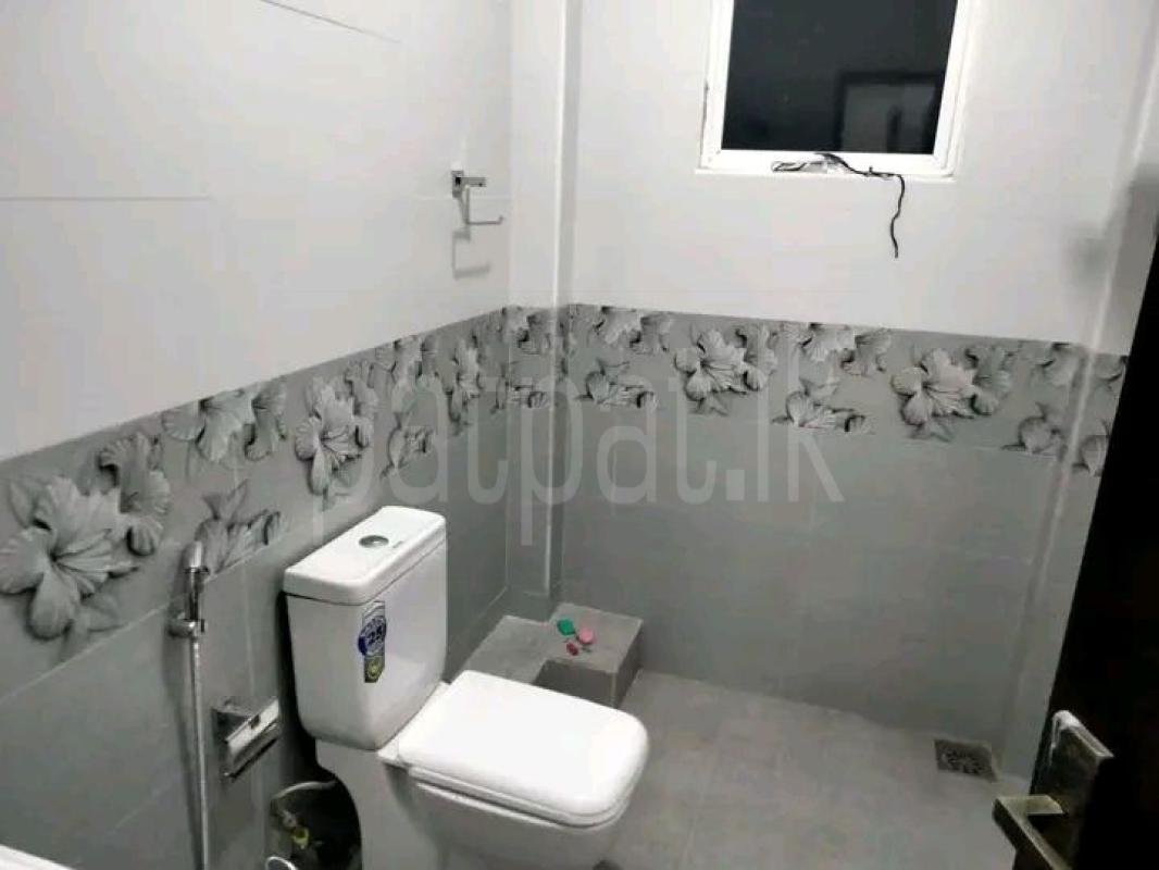 House for Sale in Athurugiriya